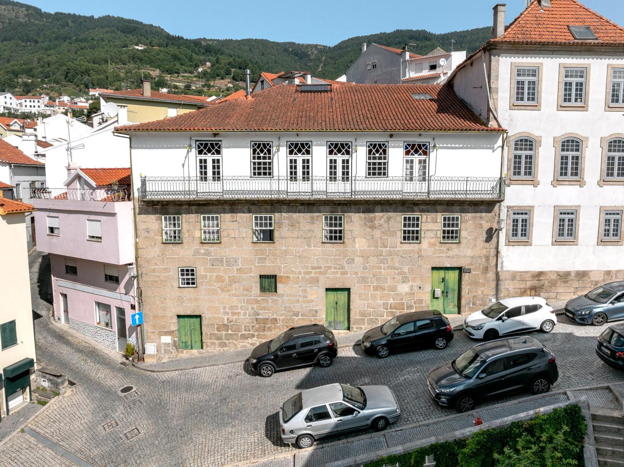 Manteigas Lovers Exterior photo
